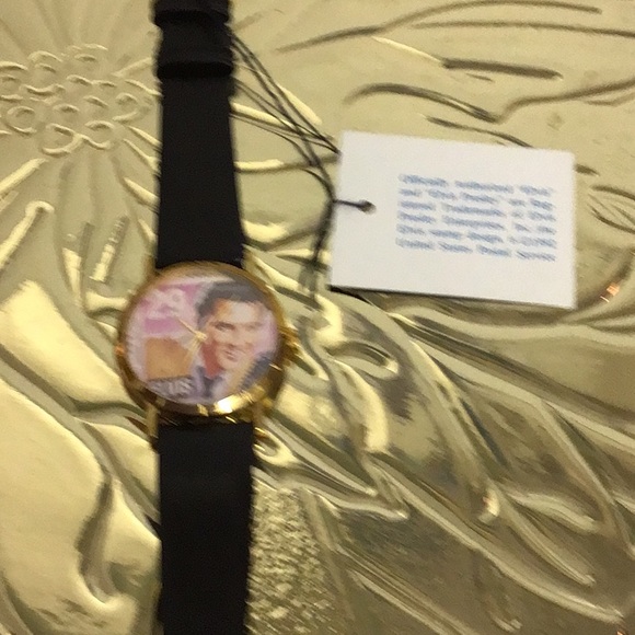 VINTAGE 1992 ELVIS COMMEMORATIVE WATCH NEW IN BOX - Picture 8 of 10